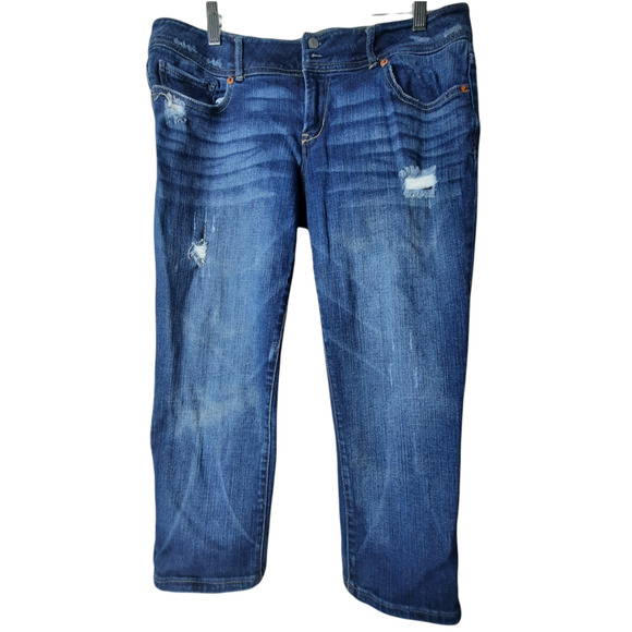 Aeropostale Distressed Capri Jeans Size 11/12 - Picture 1 of 9
